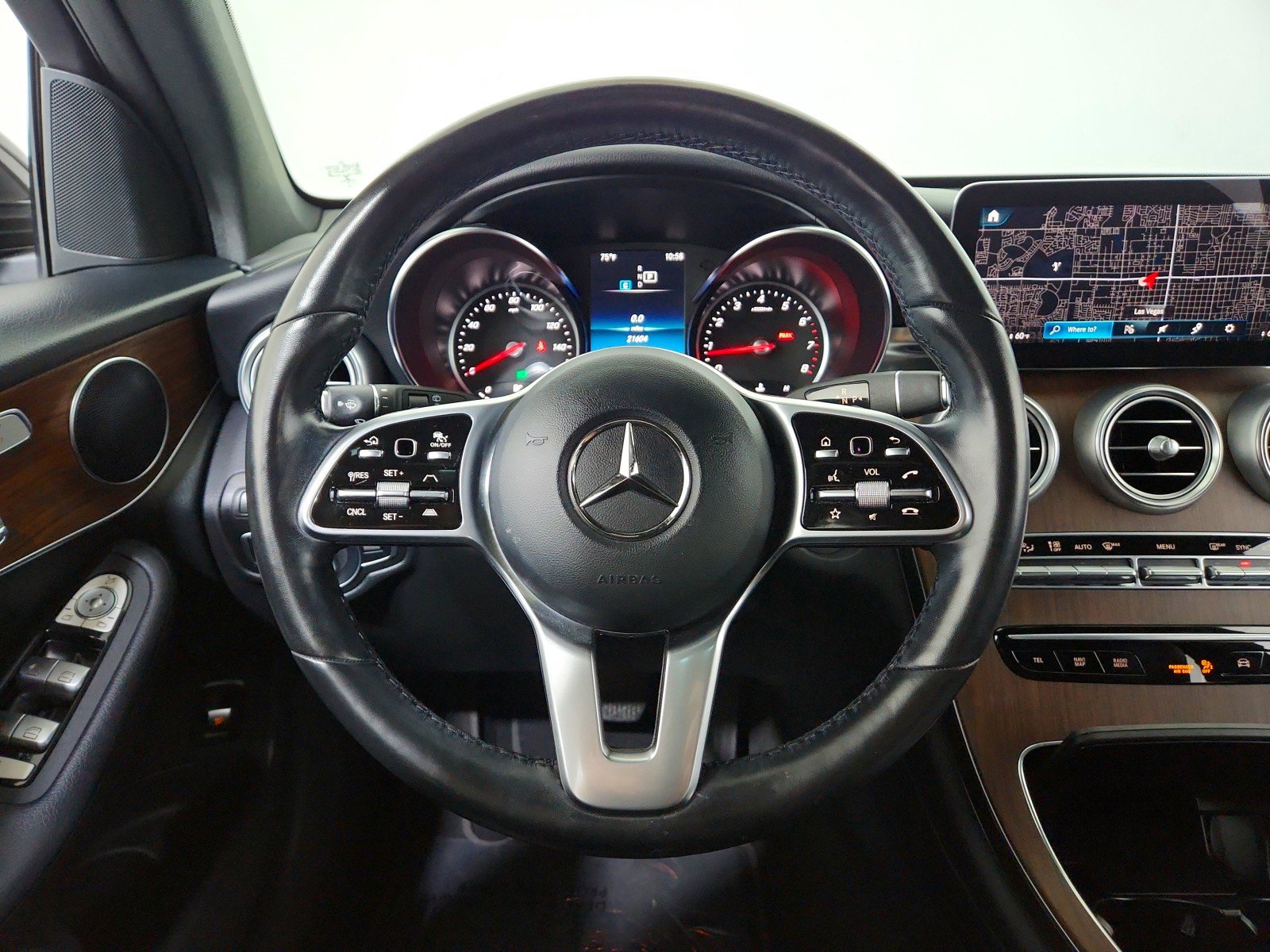 Certified 2022 Mercedes-Benz GLC 300 4MATIC image 17