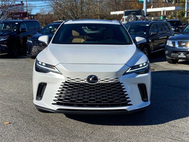 Used 2024 Lexus RX 350 Premium image 2