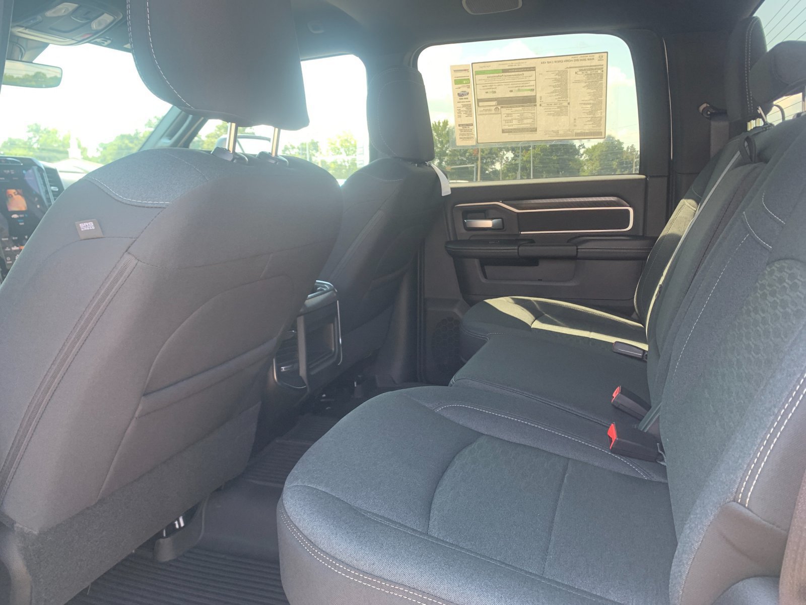 New 2026 RAM 2500 Big Horn AWD/4WD image 13