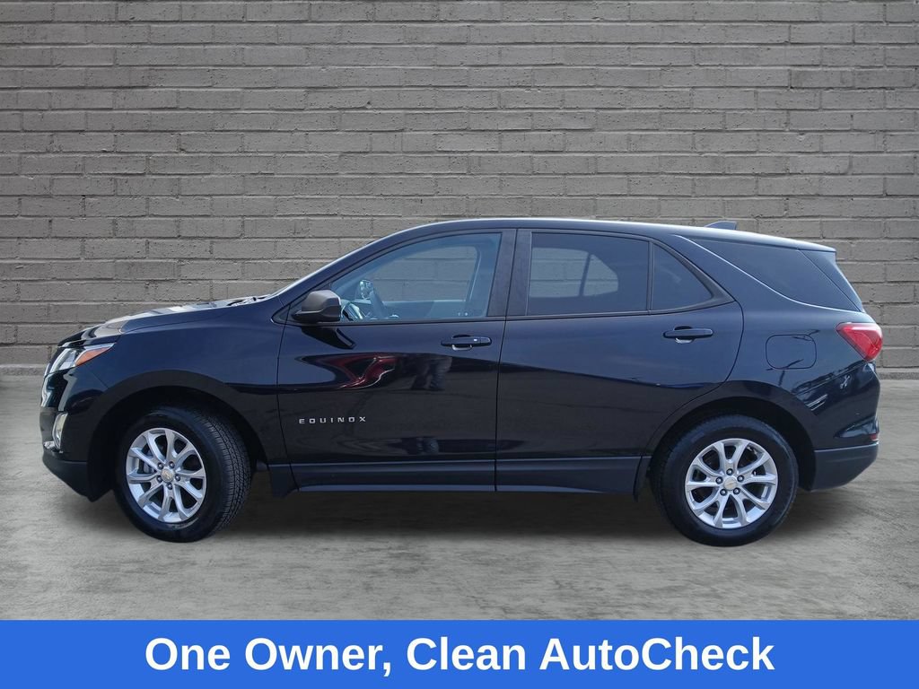Used 2021 Chevrolet Equinox LS AWD/4WD image 2