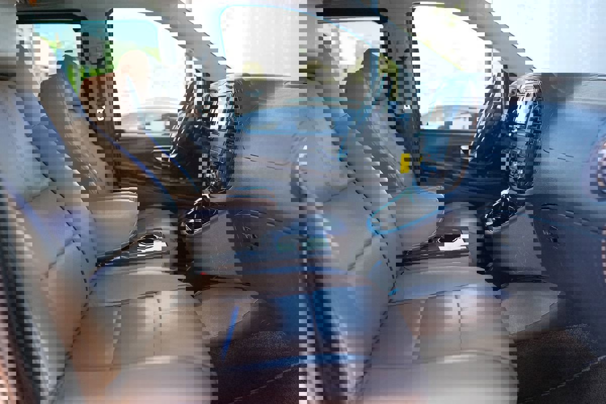 Used 2018 Mercedes-Benz Metris Passenger image 22