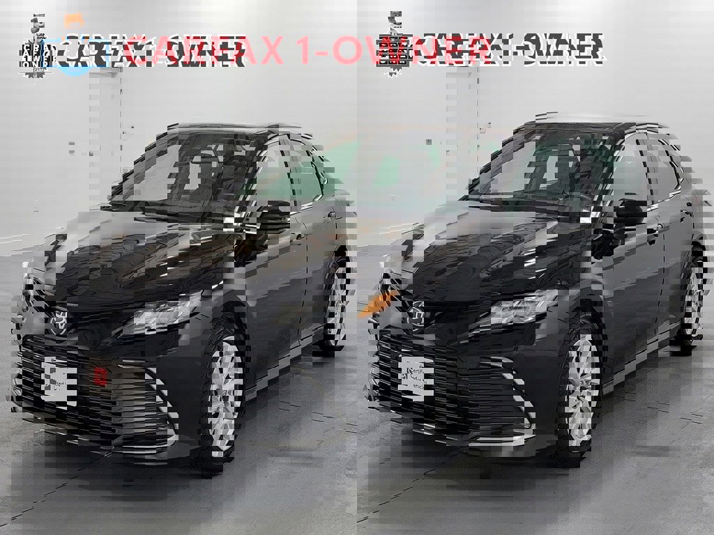 Certified 2023 Toyota Camry LE image 4
