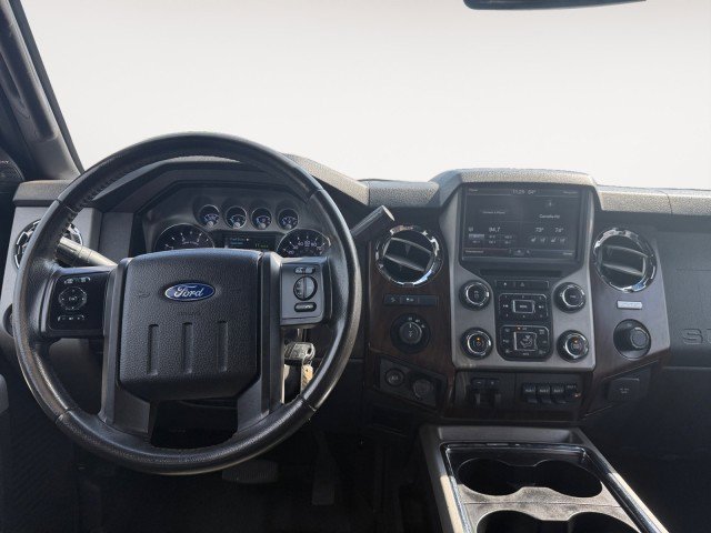 Used 2015 Ford F250 Lariat w/ Lariat Ultimate Package image 6