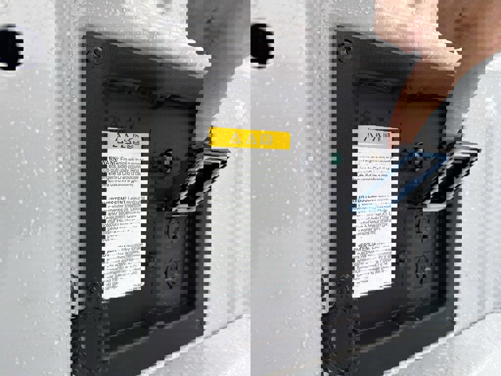 New 2025 Ford F150 Platinum image 8