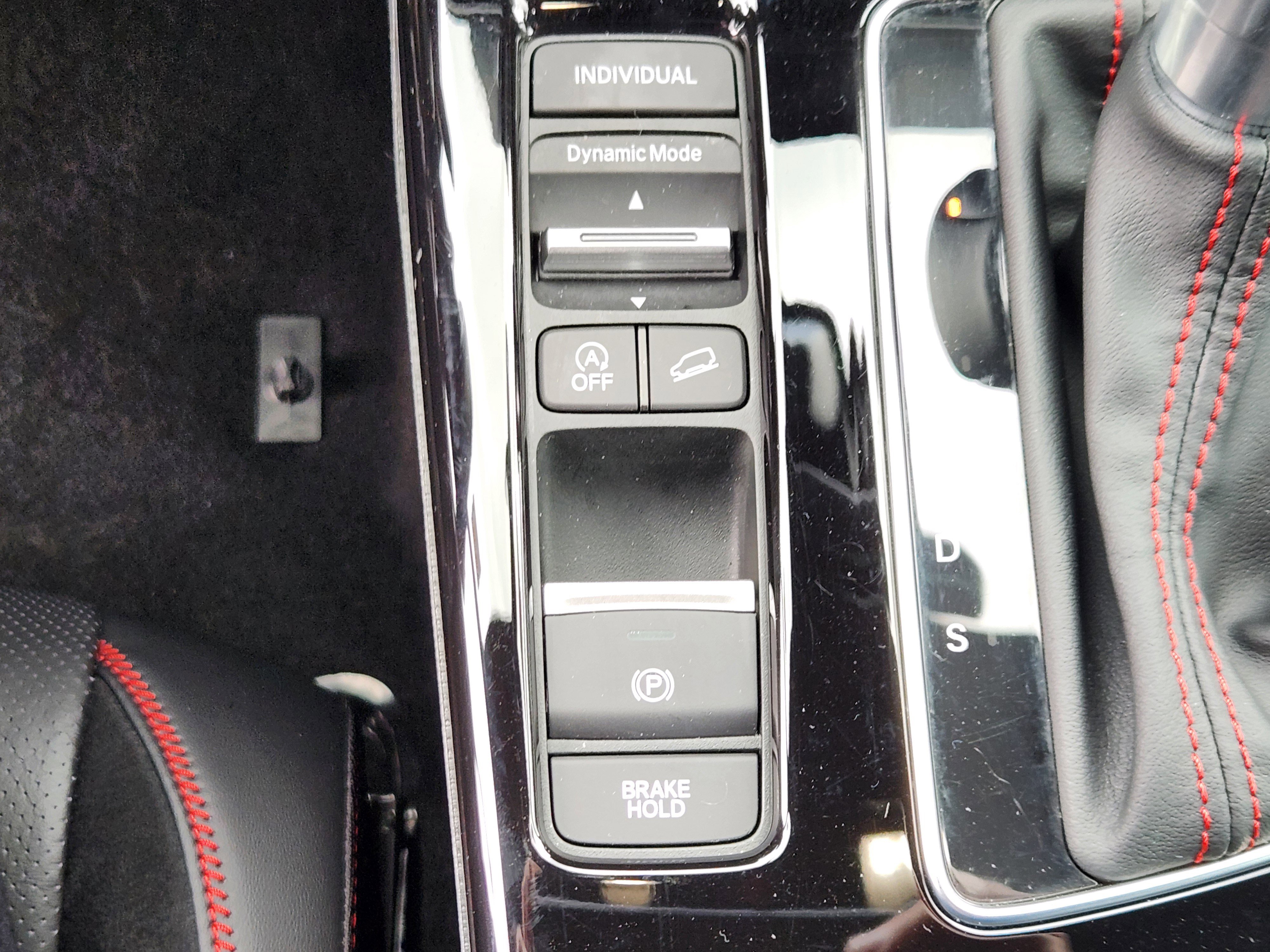 Certified 2025 Acura ADX A-Spec image 22