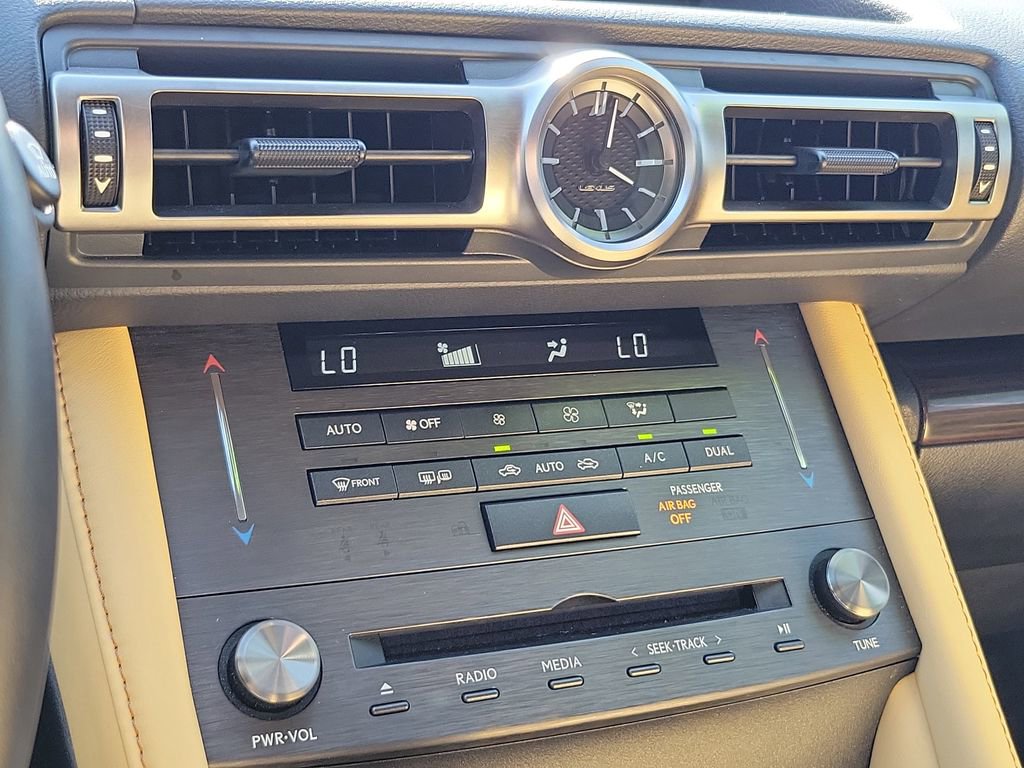 Used 2022 Lexus RC 350 Premium w/ Premium Package image 25