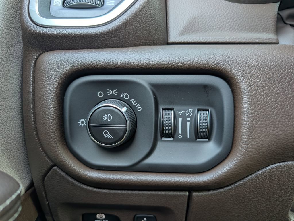 New 2026 RAM 1500 Laramie image 38