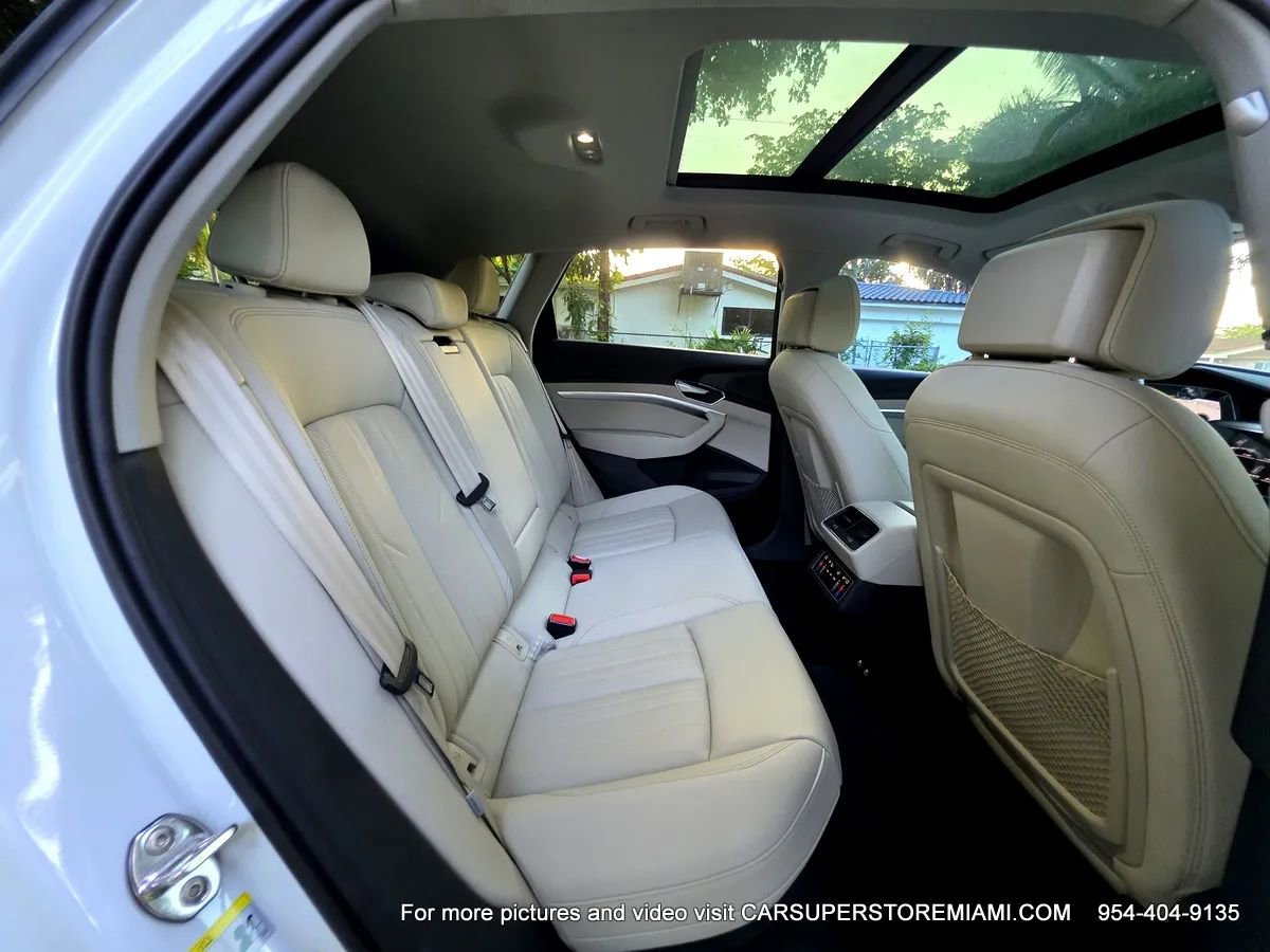 Used 2021 Audi e-tron Premium w/ Convenience Plus Package image 37