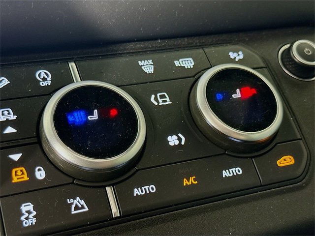 Certified 2022 Land Rover Defender 110 X-Dynamic HSE image 23