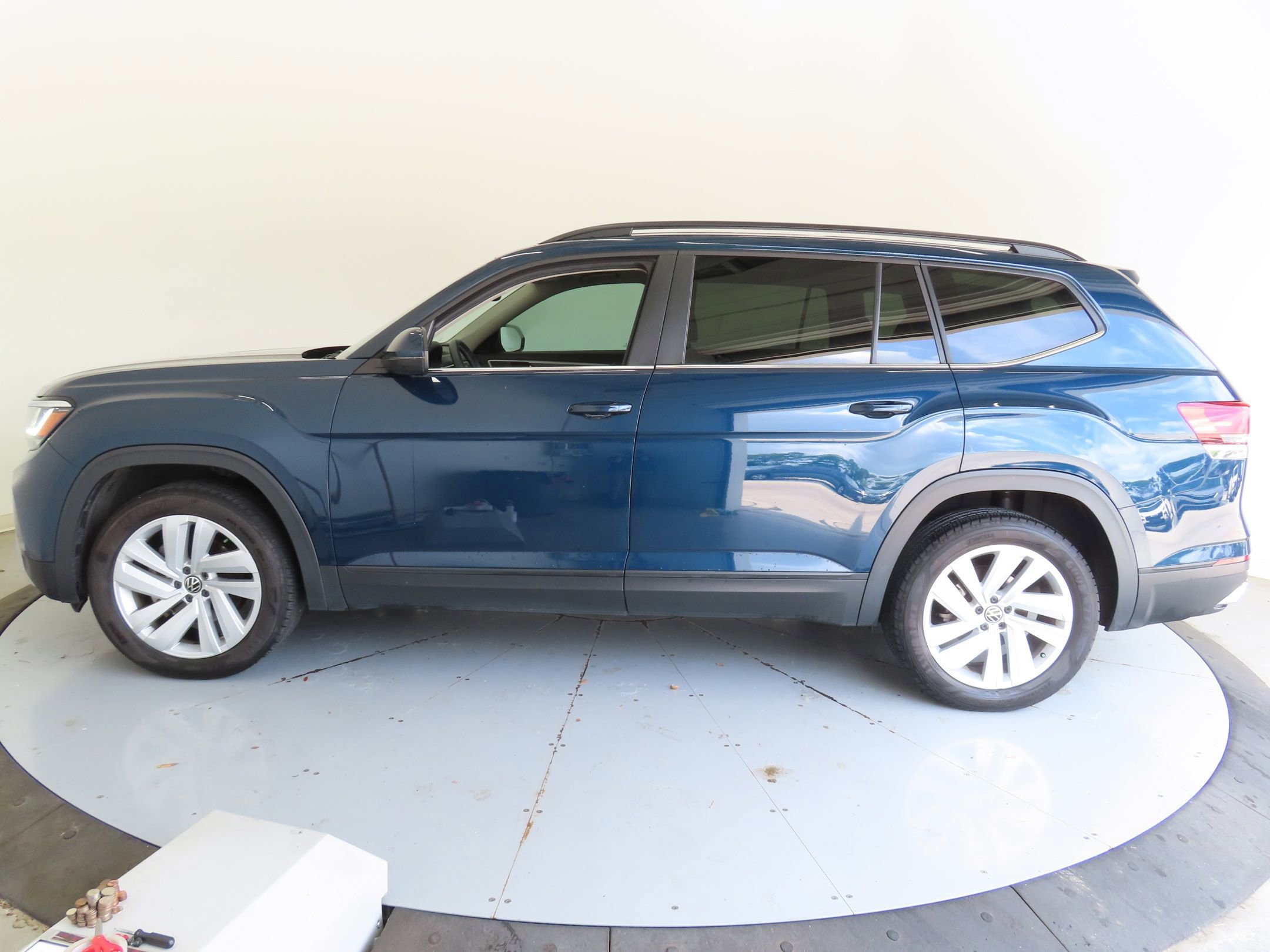 Used 2021 Volkswagen Atlas SE FWD image 6