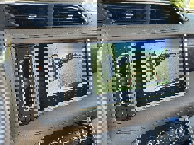 Used 2024 GMC Yukon XL Denali w/ Denali Reserve Package image 24