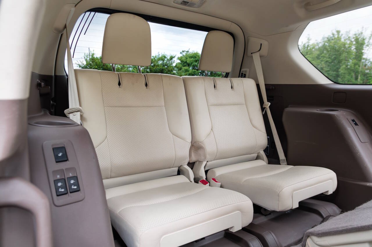 Used 2010 Lexus GX 460 w/ Comfort Plus Pkg AWD/4WD image 25