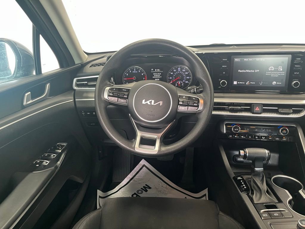 Used 2022 Kia K5 LXS image 19