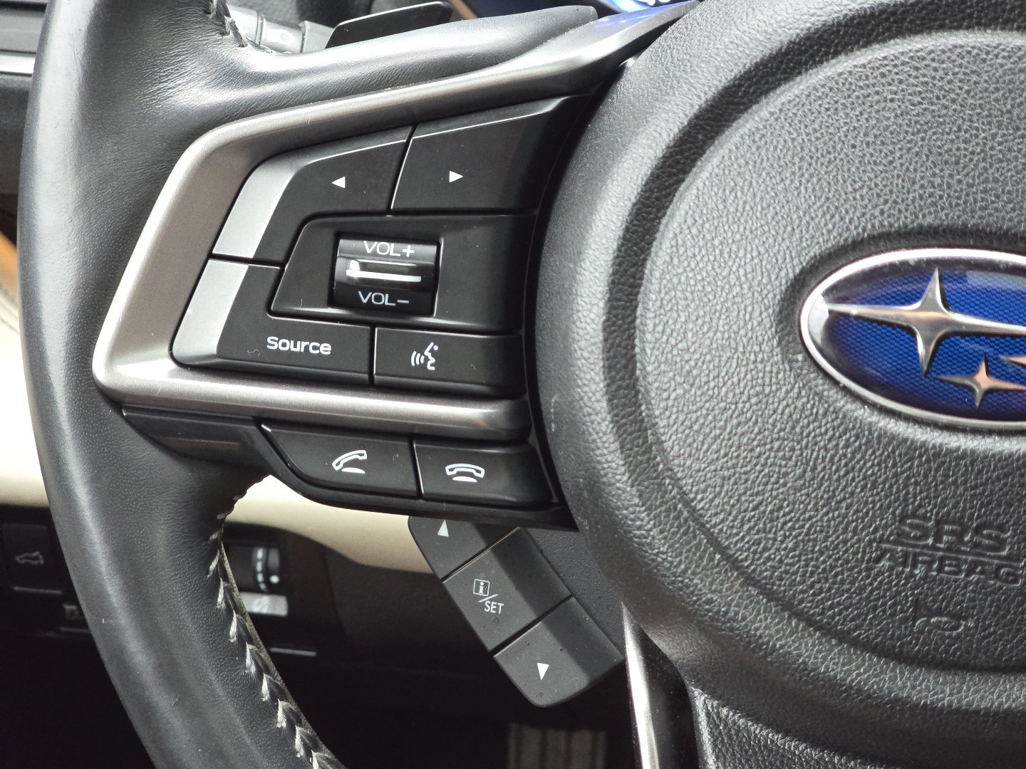 Used 2019 Subaru Ascent Touring w/ Popular Package #3 AWD/4WD image 20