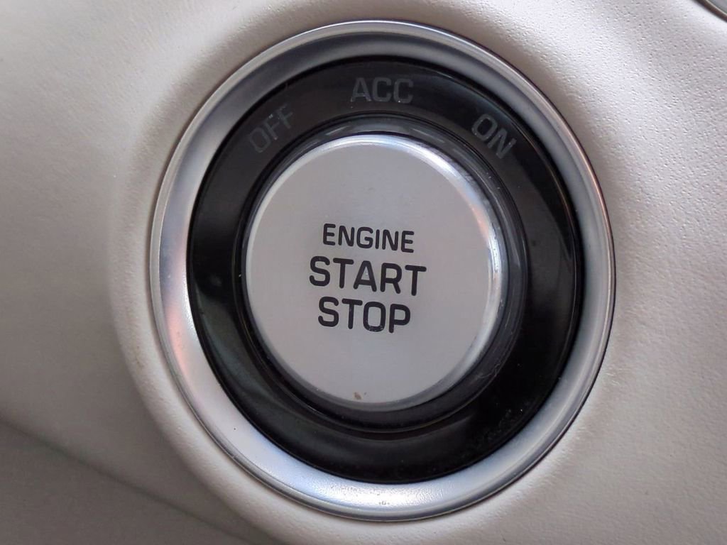 Used 2022 Genesis G90 5.0 Ultimate image 29