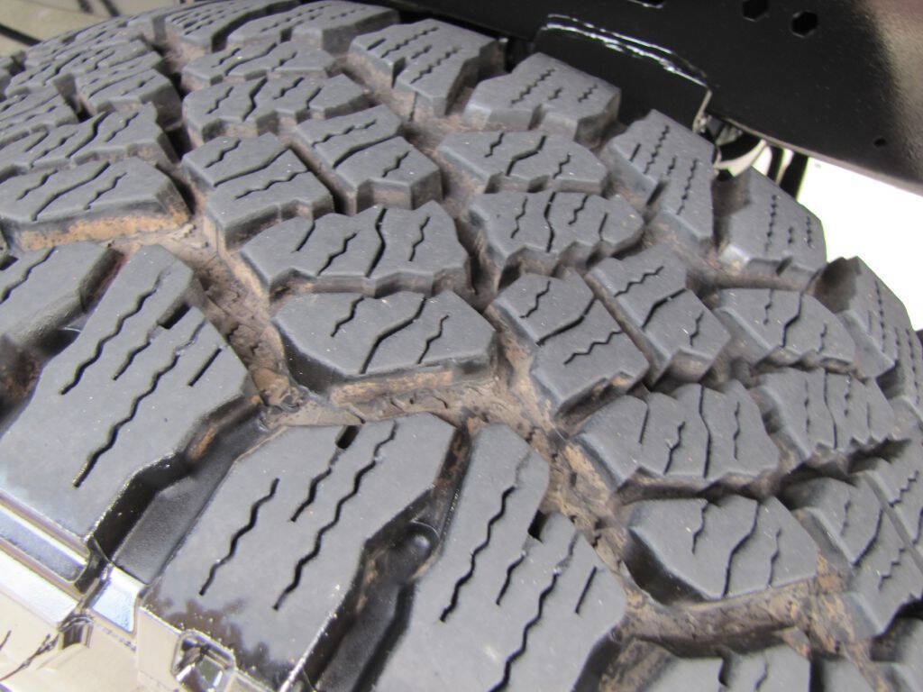 Used 2025 RAM 2500 Big Horn AWD/4WD image 35