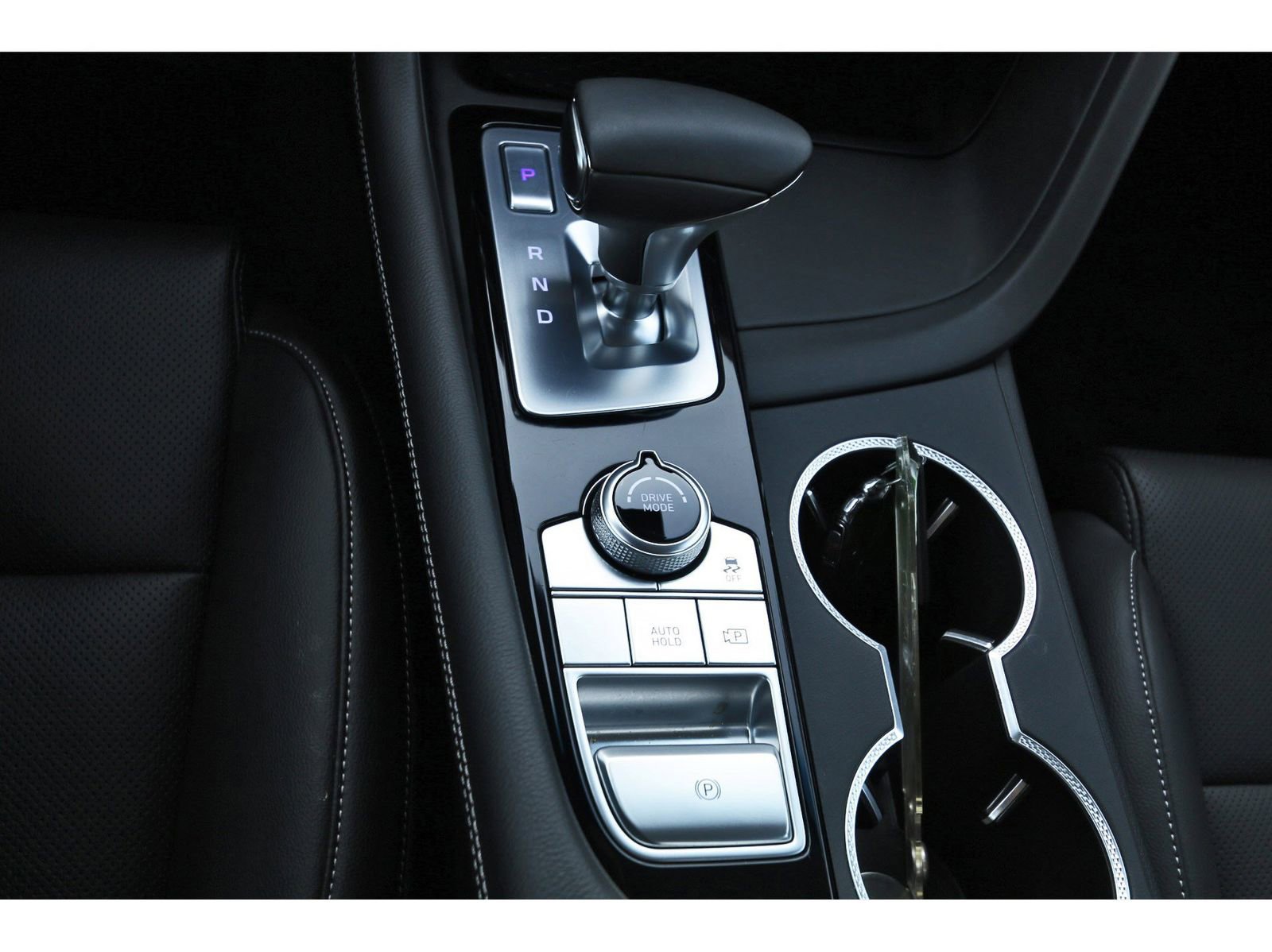 Used 2026 Genesis G70 2.5T image 27