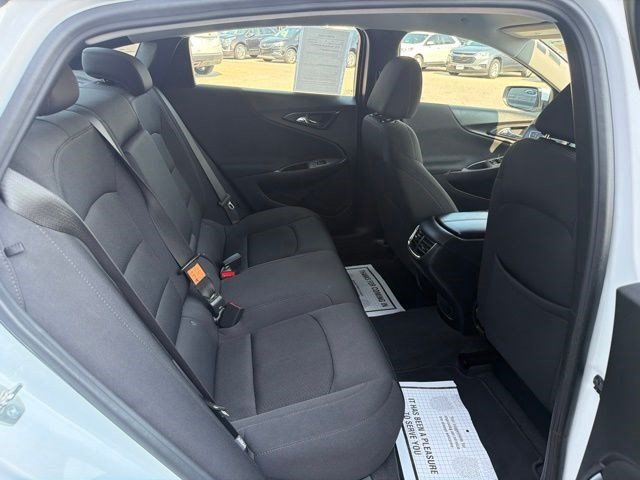 Used 2024 Chevrolet Malibu LT FWD image 18