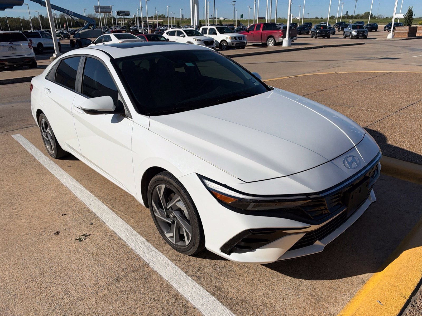 Used 2025 Hyundai Elantra Limited