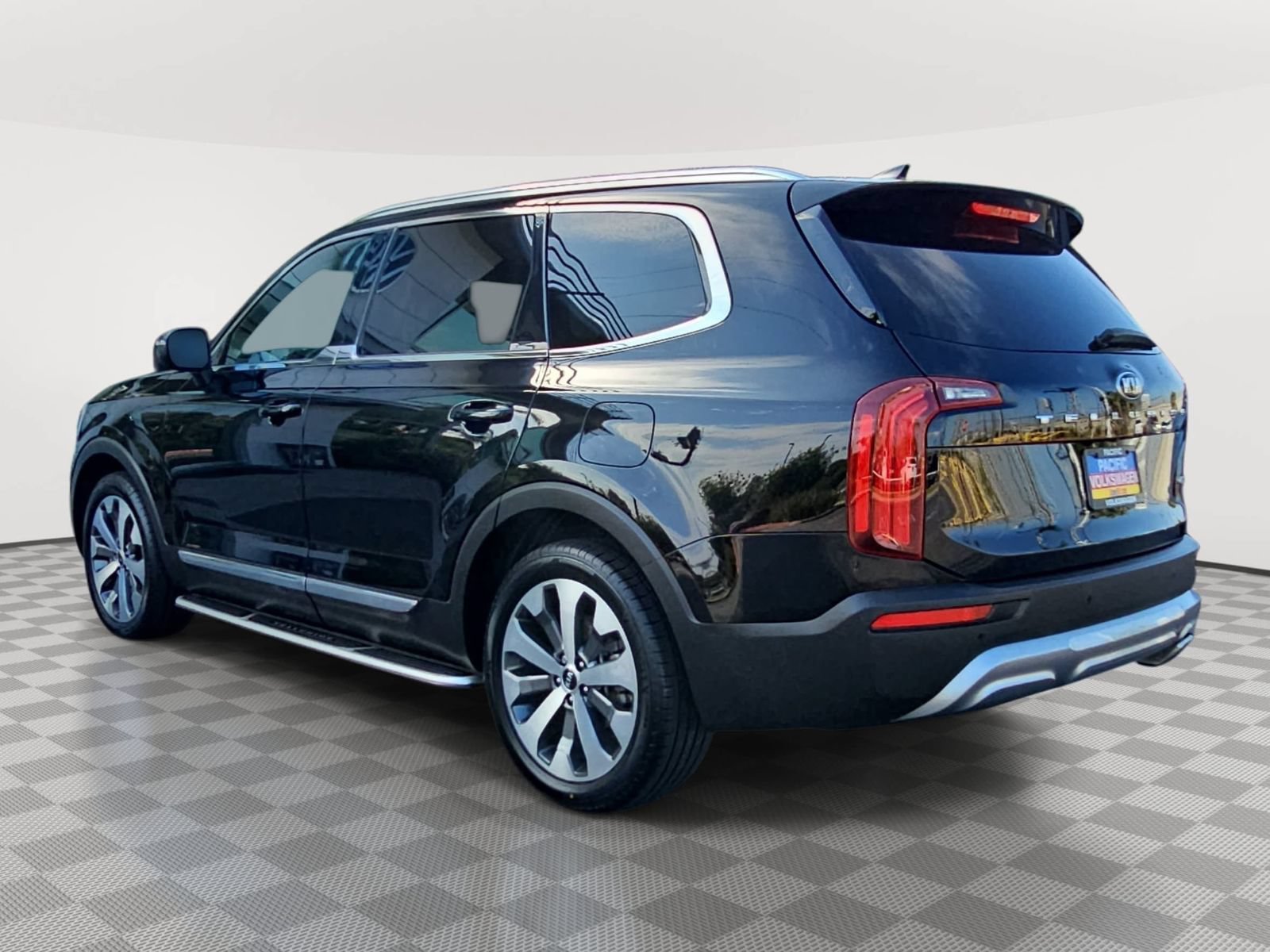Used 2020 Kia Telluride EX w/ EX Premium Package FWD image 6
