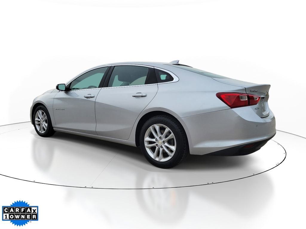 Used 2016 Chevrolet Malibu LT w/ Driver Confidence Package FWD image 3
