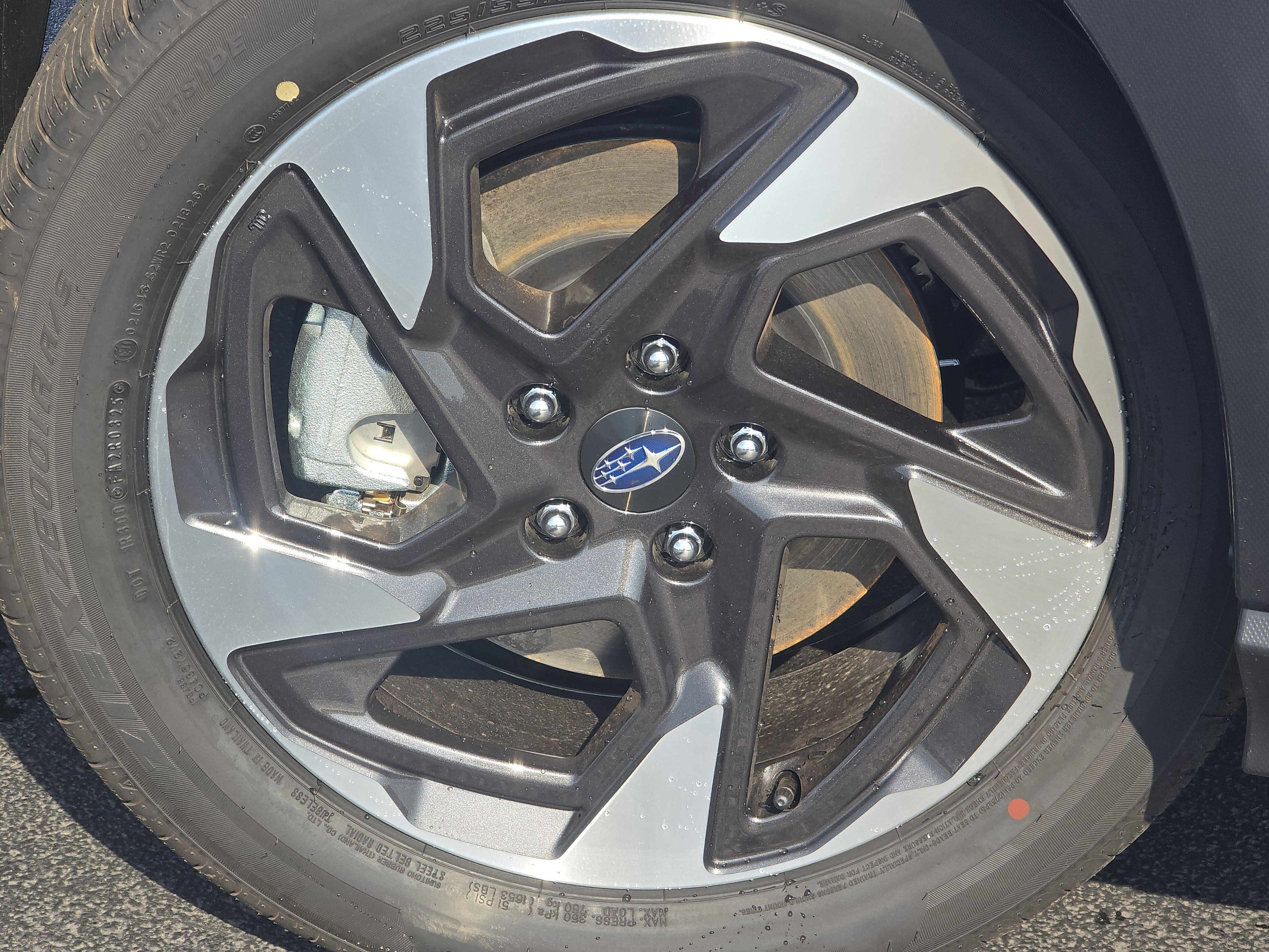 New 2025 Subaru Crosstrek 2.5i Limited w/ Crosstrek Mirror Package image 17