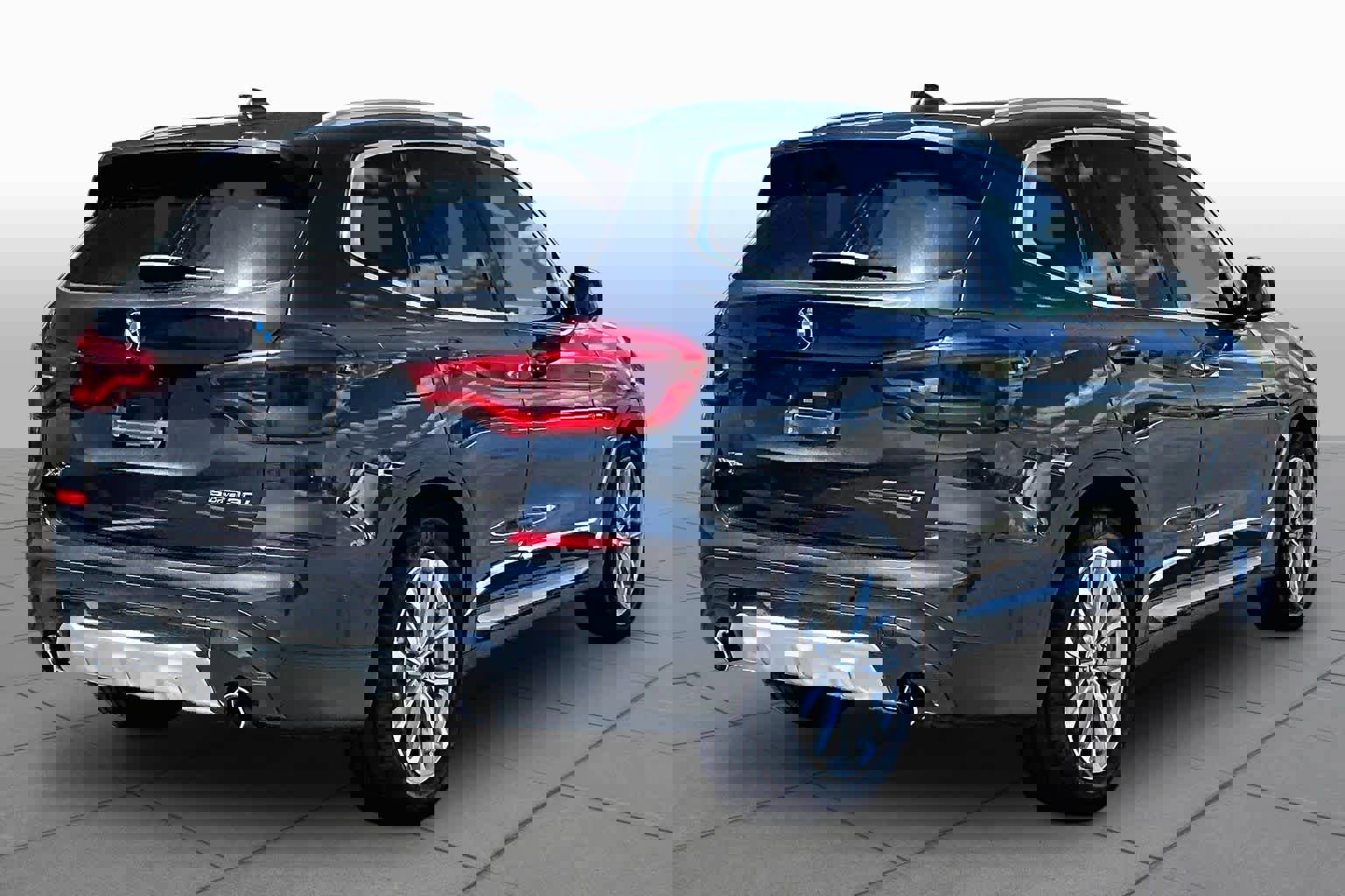 Used 2019 BMW X3 sDrive30i w/ Premium Package image 12