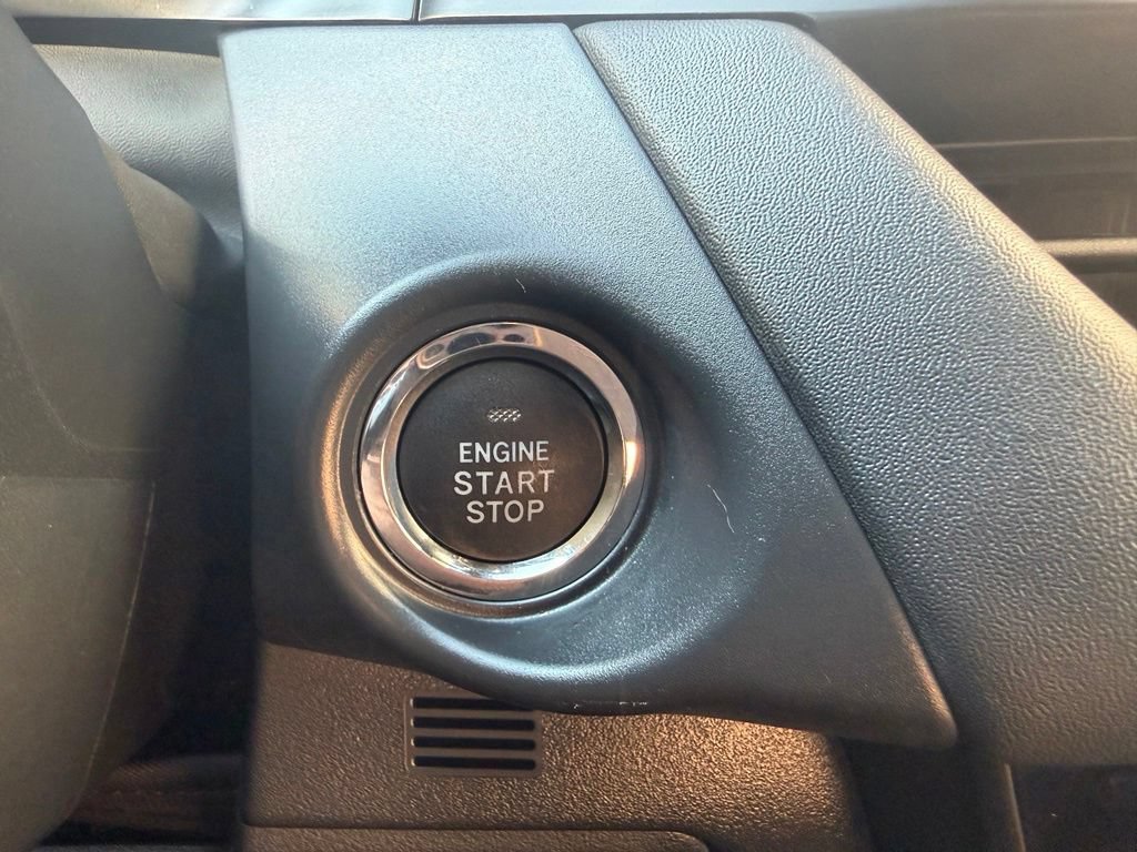Used 2026 Subaru Outback Touring AWD/4WD image 14