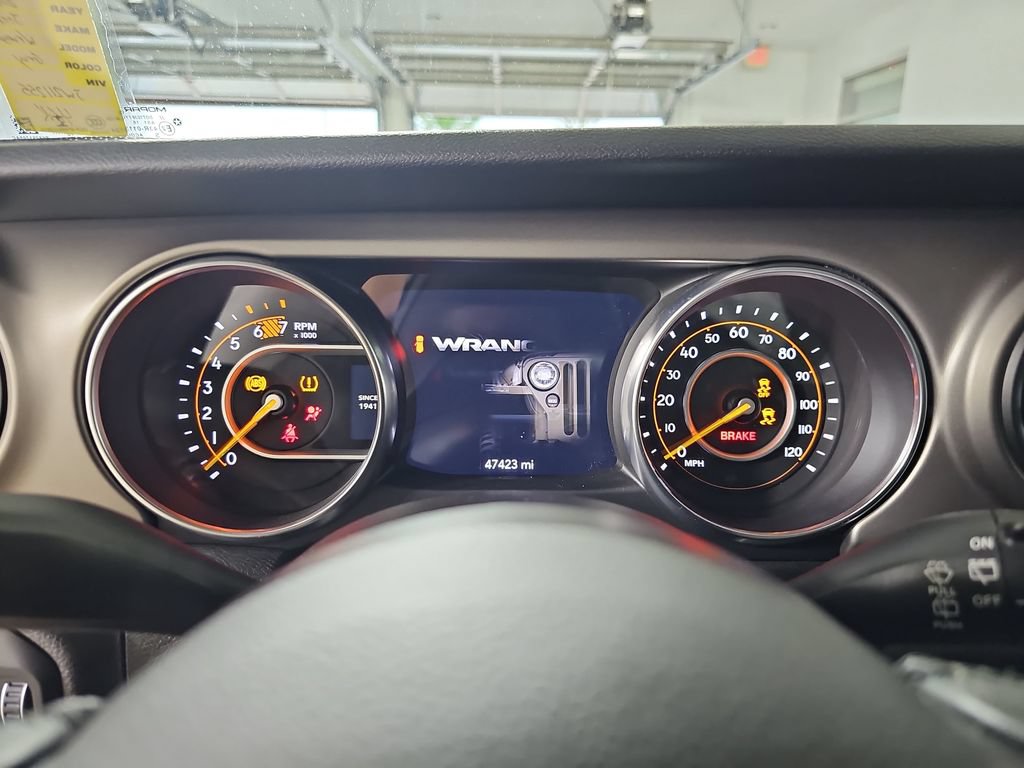 Used 2018 Jeep Wrangler Unlimited Sport S AWD/4WD image 23