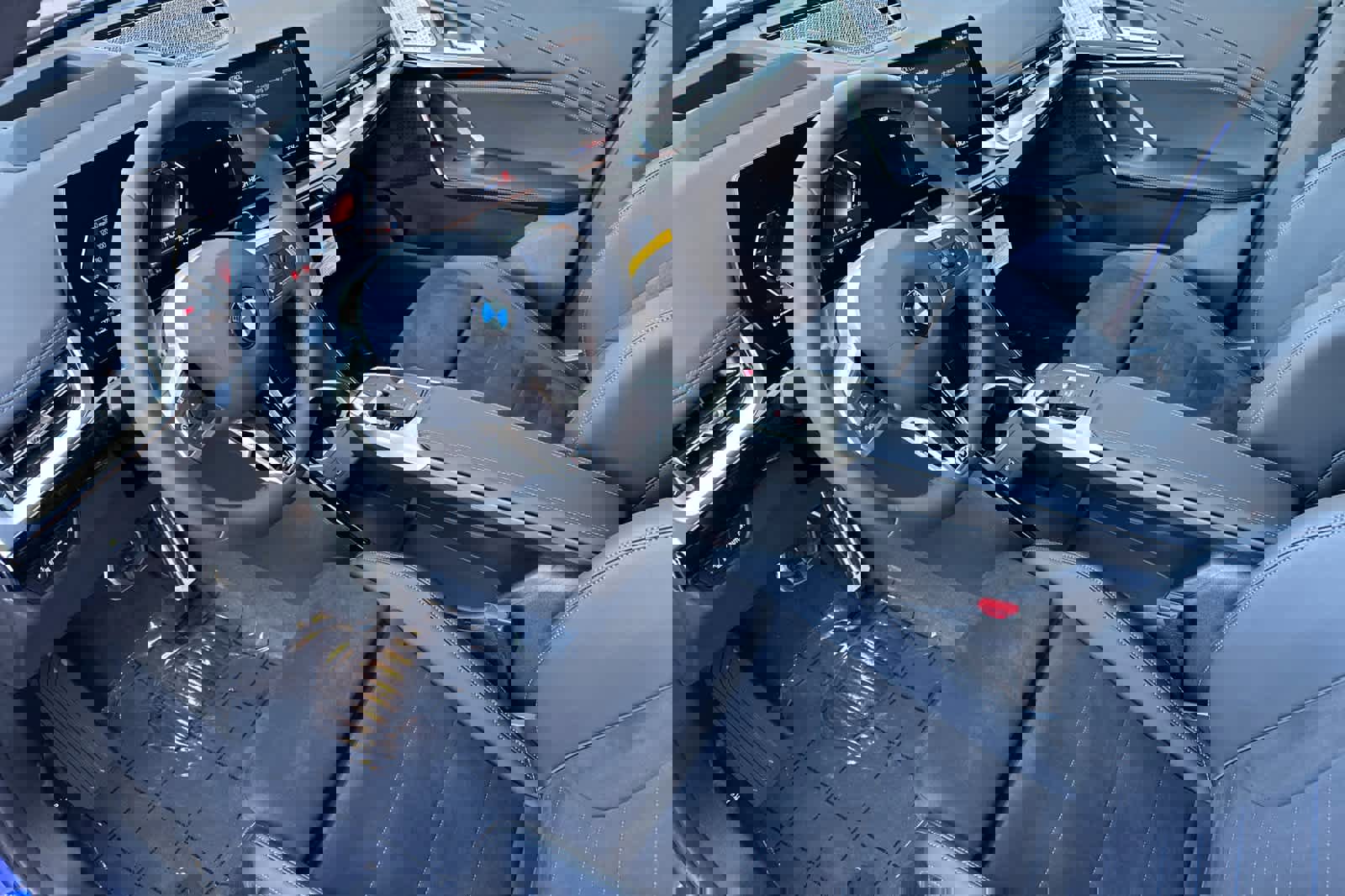 Used 2025 BMW X1 xDrive28i w/ Premium Package image 11