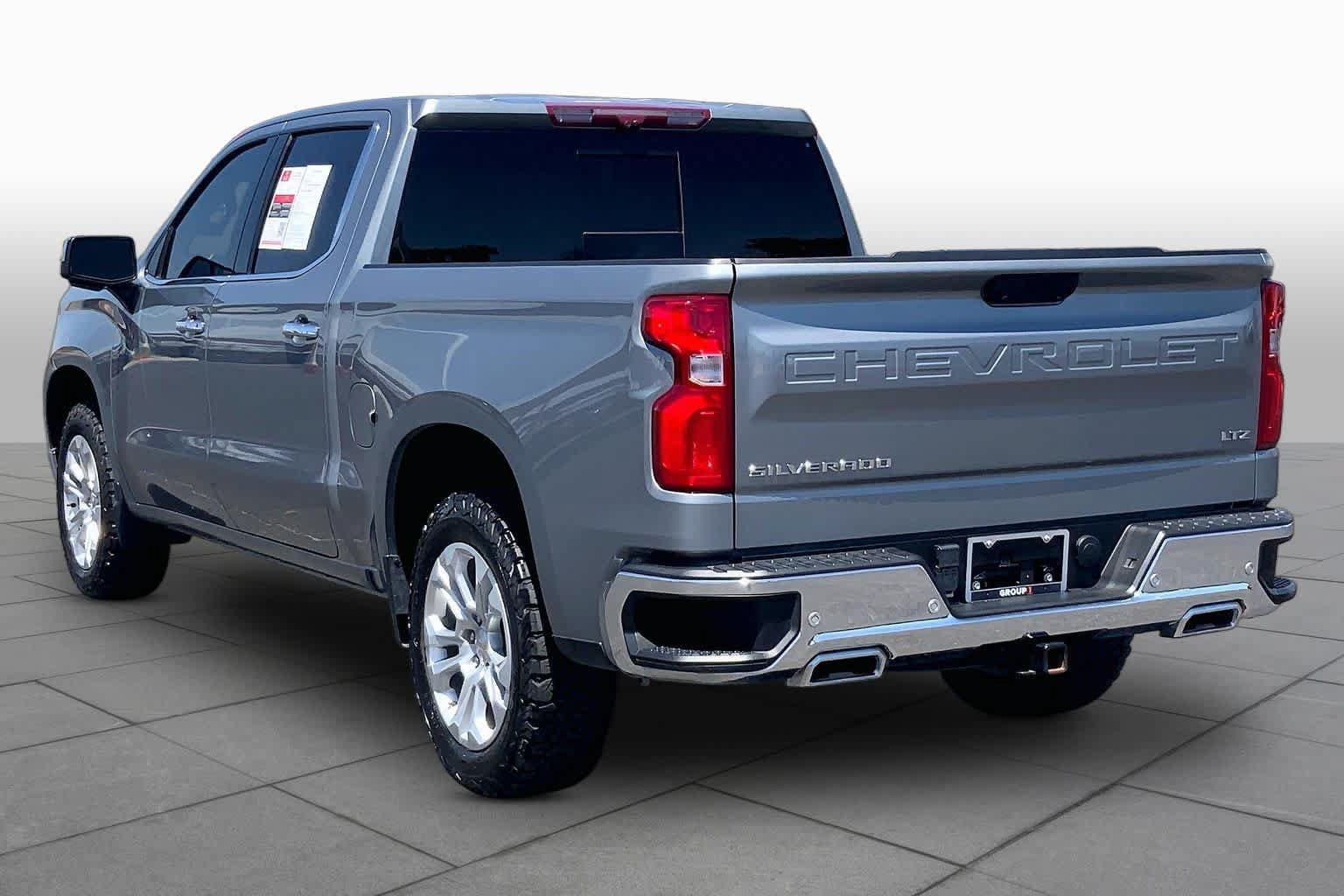 Used 2023 Chevrolet Silverado 1500 LTZ w/ LTZ Premium Package AWD/4WD image 12