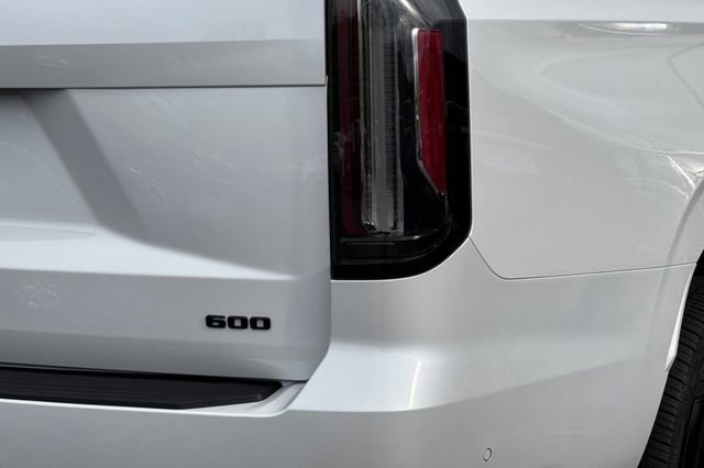 Certified 2024 Cadillac Escalade Sport image 28