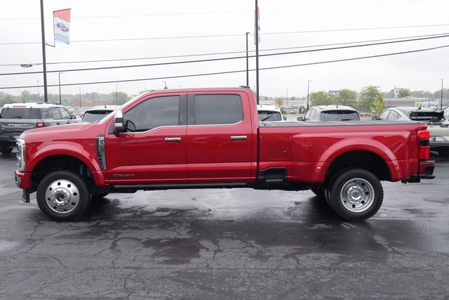 Used 2024 Ford F450 Platinum w/ FX4 Off-Road Package image 10