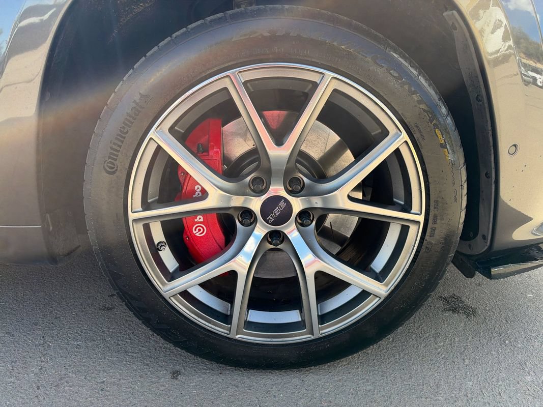 Used 2019 Jeep Grand Cherokee SRT AWD/4WD image 29