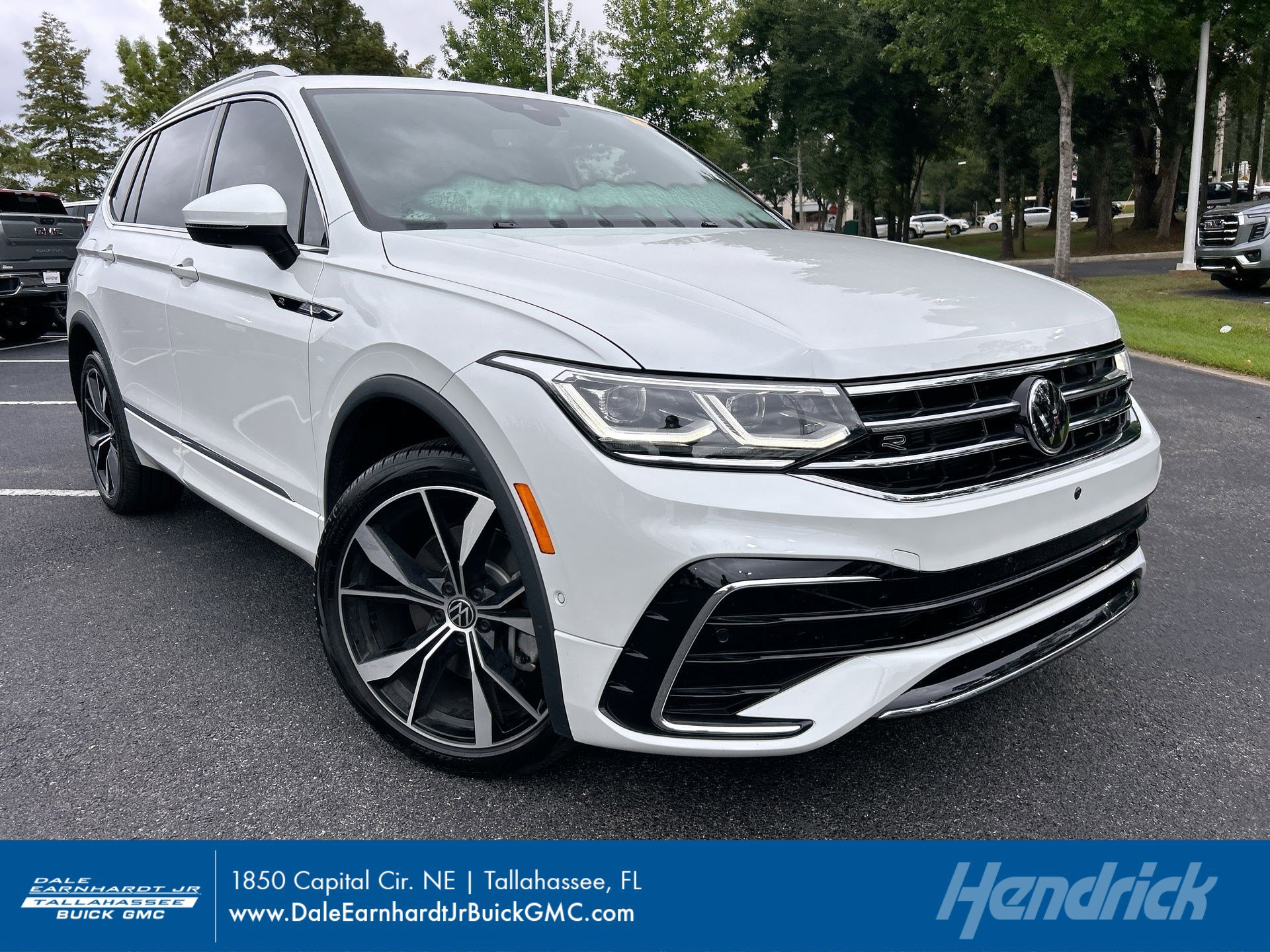 Used 2024 Volkswagen Tiguan SEL R-Line