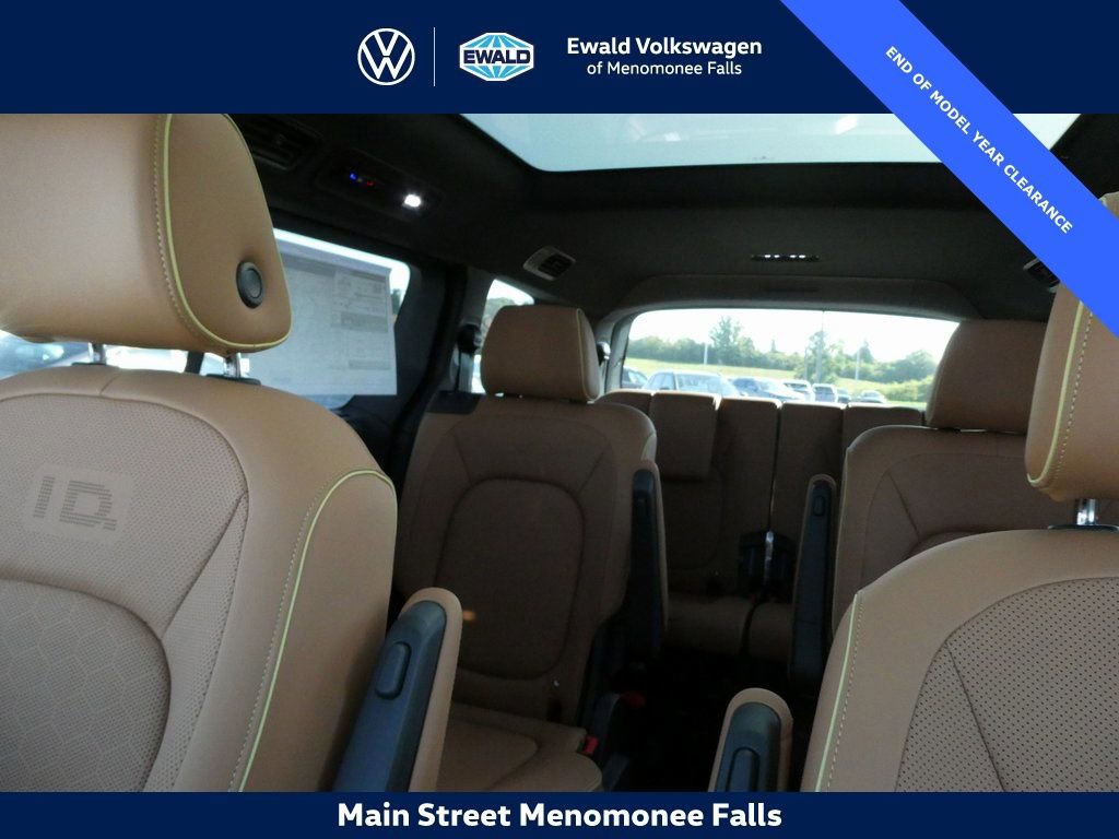 New 2025 Volkswagen ID. Buzz Pro S Plus AWD/4WD image 38