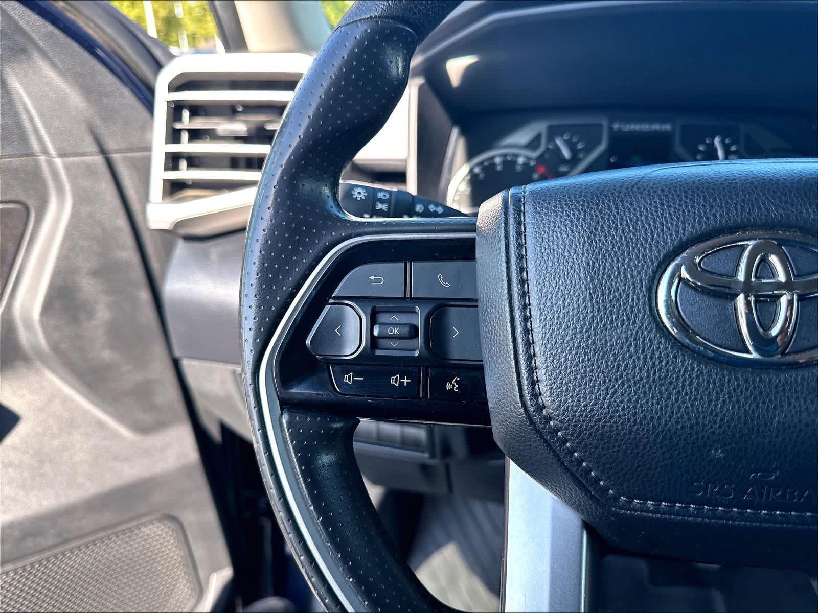 Used 2022 Toyota Tundra SR5 w/ Convenience Package RWD image 14