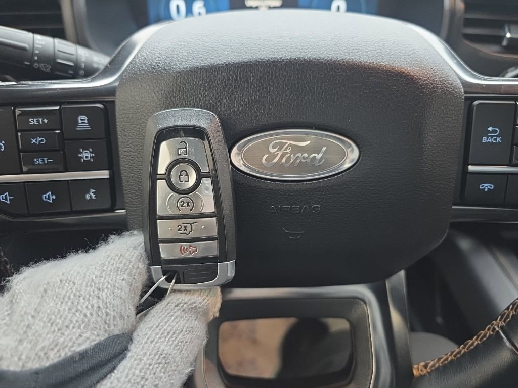 Used 2024 Ford Expedition Platinum image 64