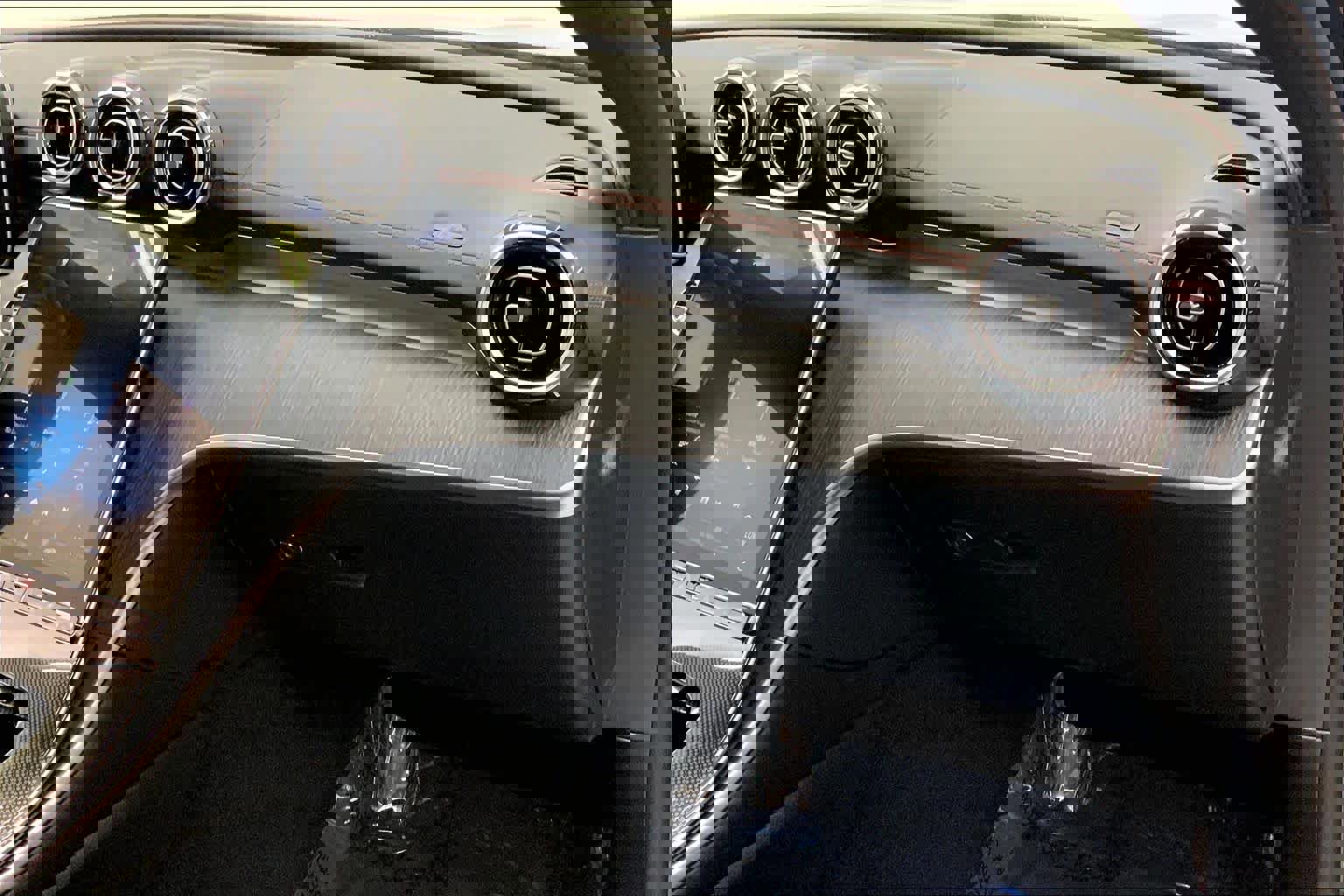 Used 2023 Mercedes-Benz C 43 AMG 4MATIC Sedan image 27