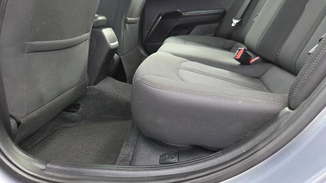 Used 2022 Kia K5 LX image 21