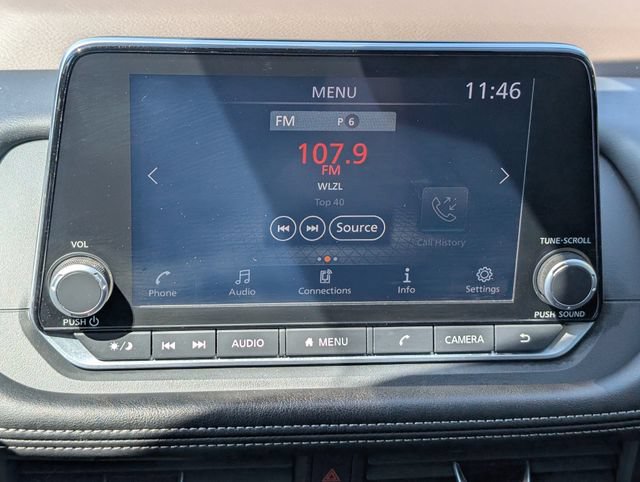 Used 2023 Nissan Rogue S FWD image 23