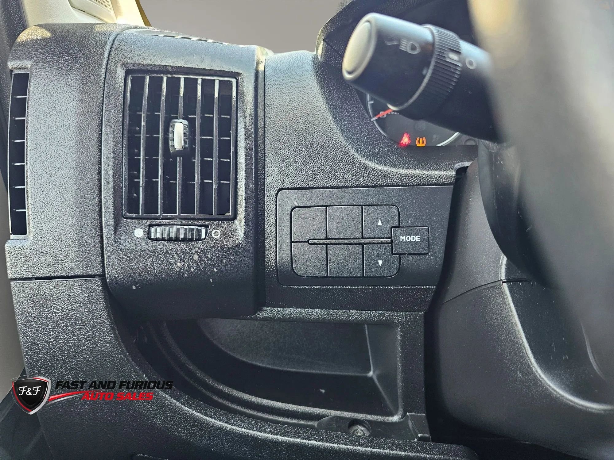 Used 2019 RAM ProMaster 3500 FWD image 14