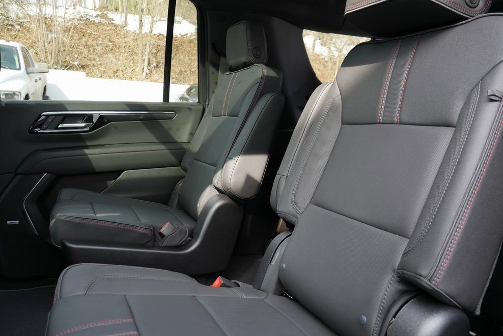 New 2026 Chevrolet Suburban RST w/ Advanced Technology Package image 27