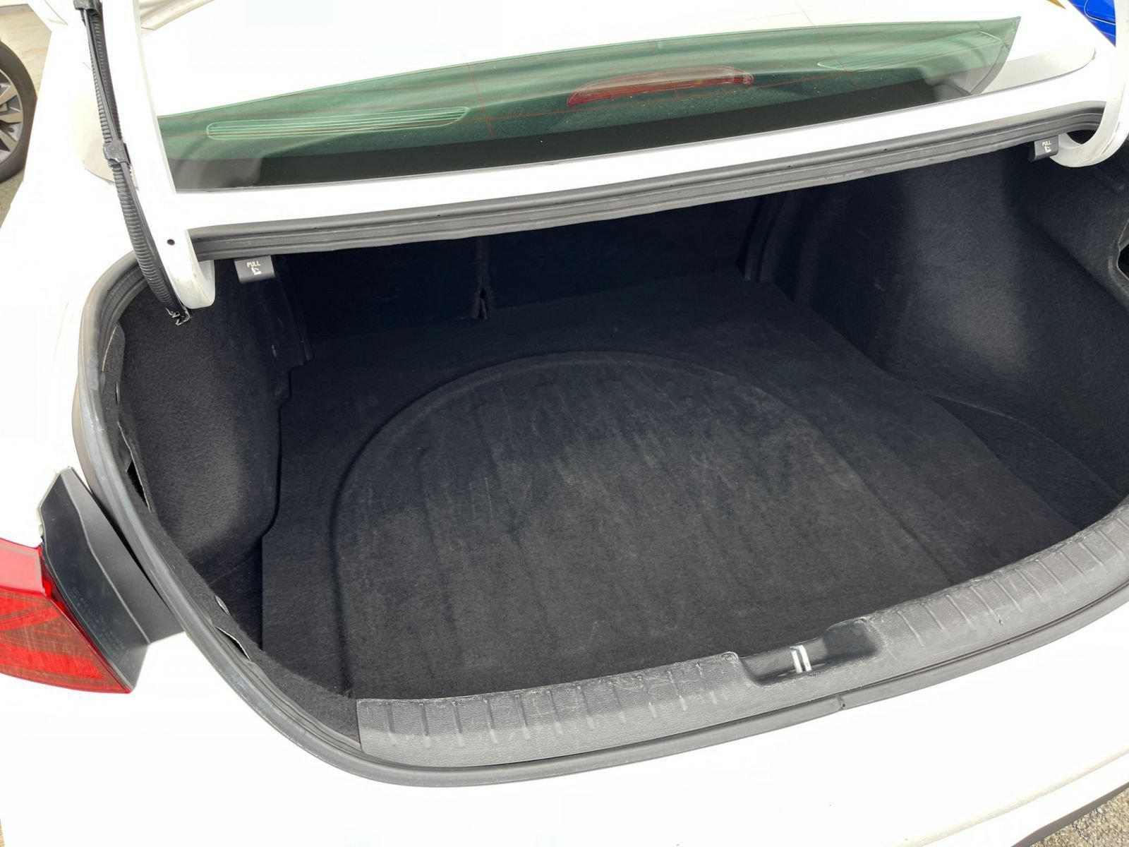 Used 2024 Kia Forte LXS FWD image 27