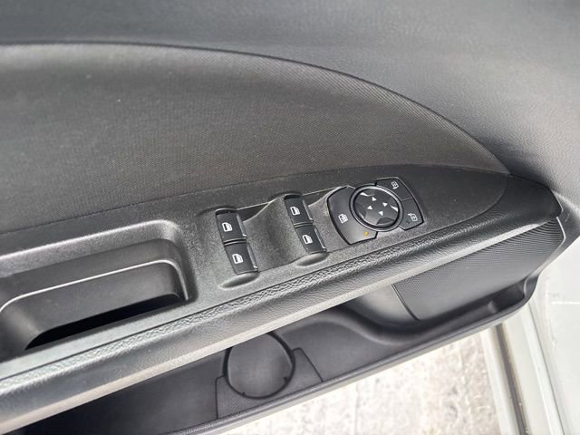 Used 2019 Ford Fusion SE image 13