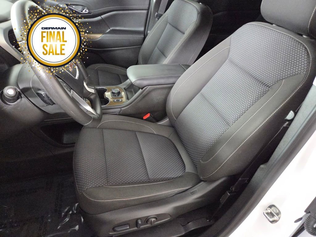 Used 2023 GMC Acadia SLE w/ Driver Convenience Package image 16