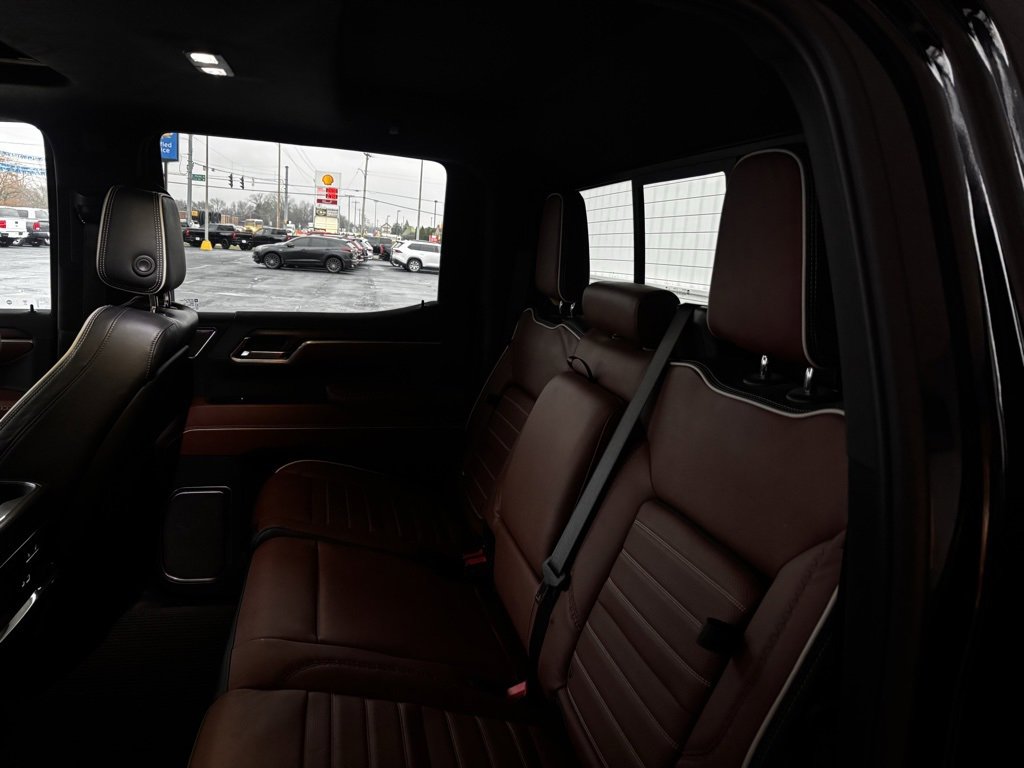 Used 2024 GMC Sierra 1500 Denali Ultimate image 30