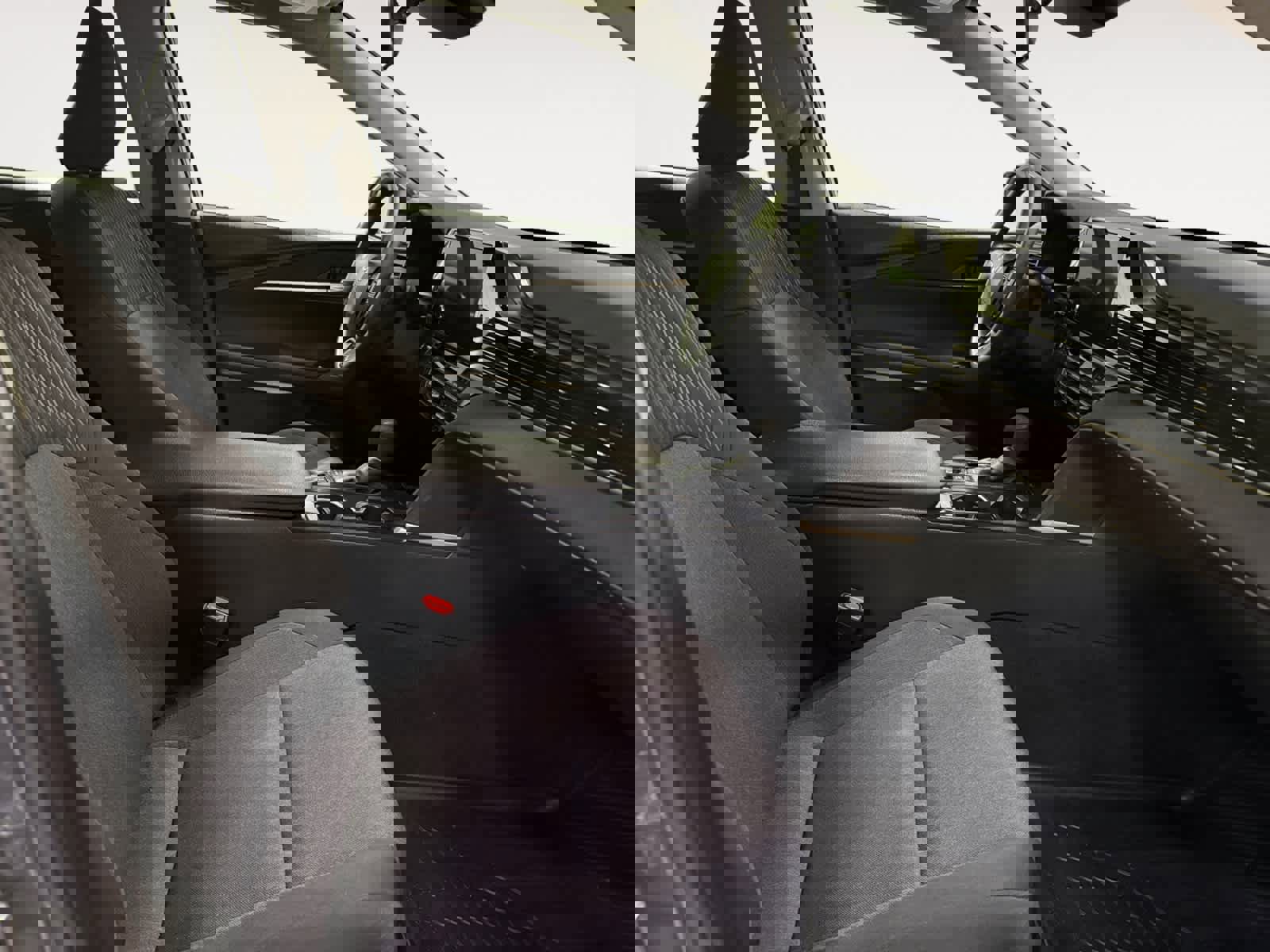 Used 2025 Toyota Camry LE image 24