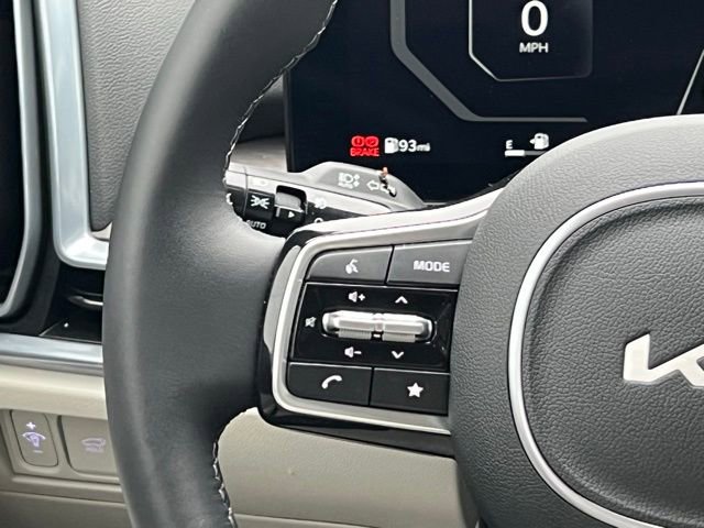 Used 2025 Kia Sorento SX image 22