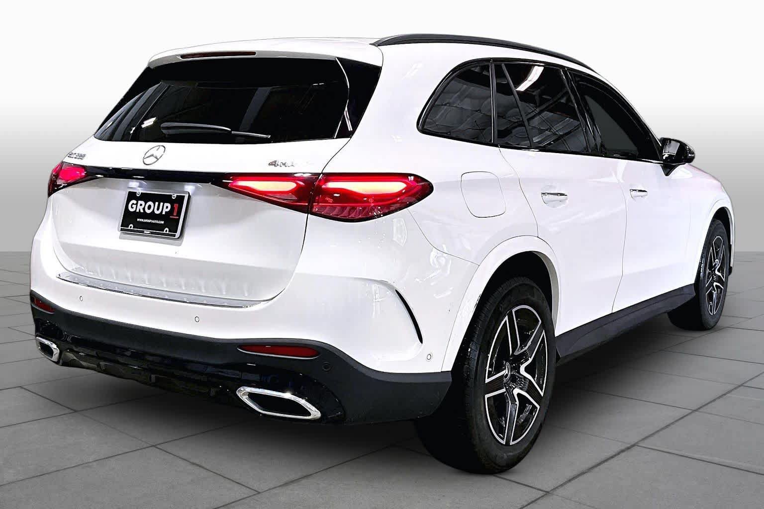Used 2024 Mercedes-Benz GLC 300 4MATIC image 13
